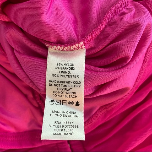 Windsor Hot Pink Bodycon Ruched Dress Size Medium - Picture 10 of 10